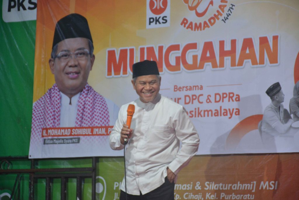 Ishak Parid menyampaikan kajian dalam menyambut Ramadan