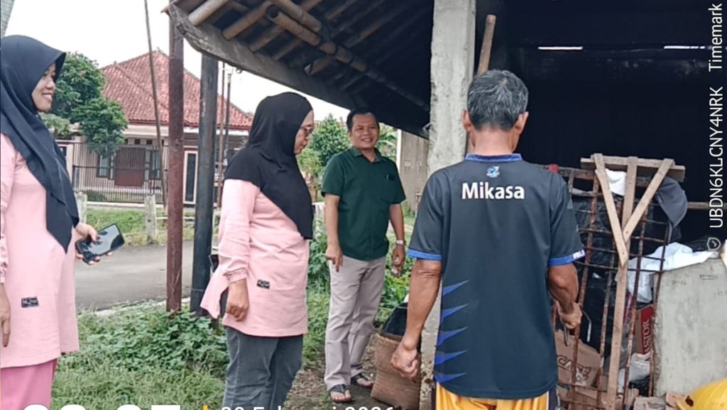 Elan Jaelani Pantau Pengelolaan Sampah di RW 09 Kersanagara Kota Tasikmalaya