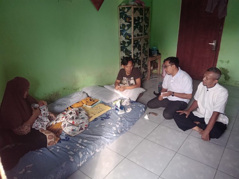 DPC PKS Mangkubumi Dampingi Warga Hadapi Kendala KIS Saat Persalinan